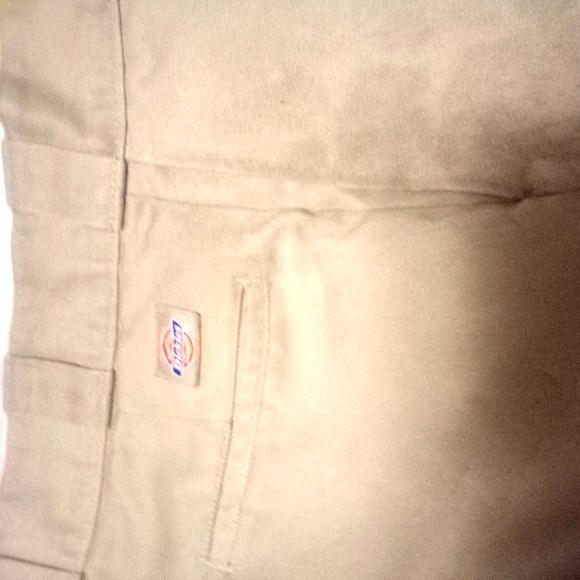 1pair of  Dickies men's work pants W52 X L32 - Picture 1 of 4